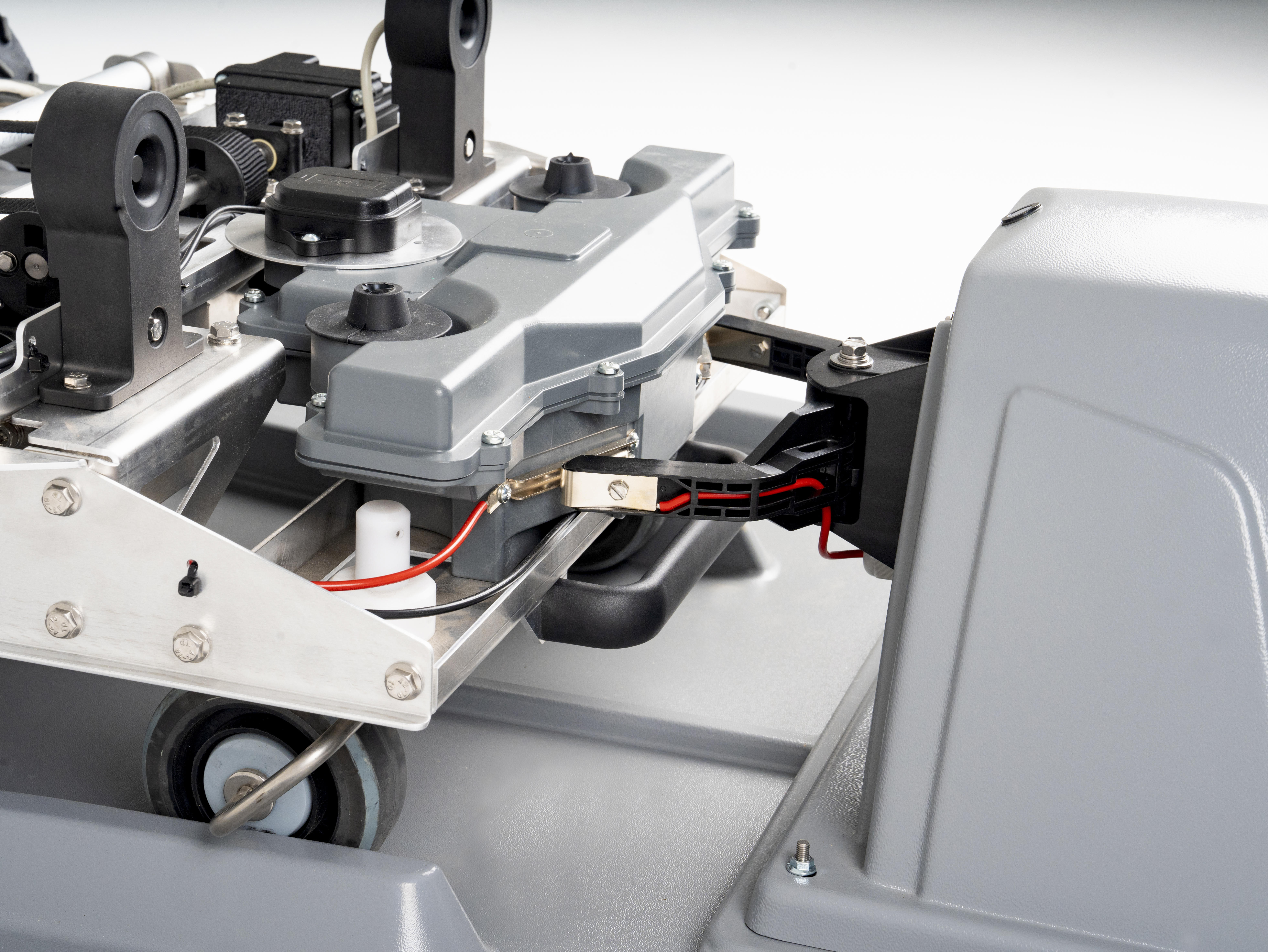 Echo Robotics Belrobotics Mähroboter zur Wartung Reparatur und Winterservice bei Motorgeräte Hagenah in Düdenbüttel